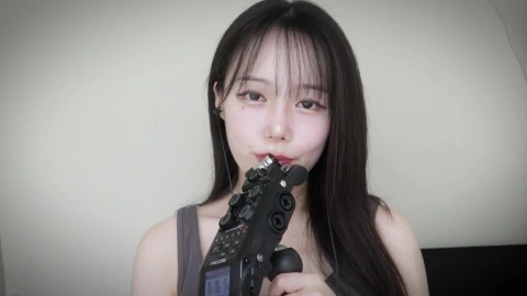 ASMR Mouth Eating - Lip Sounds & Jamonghae